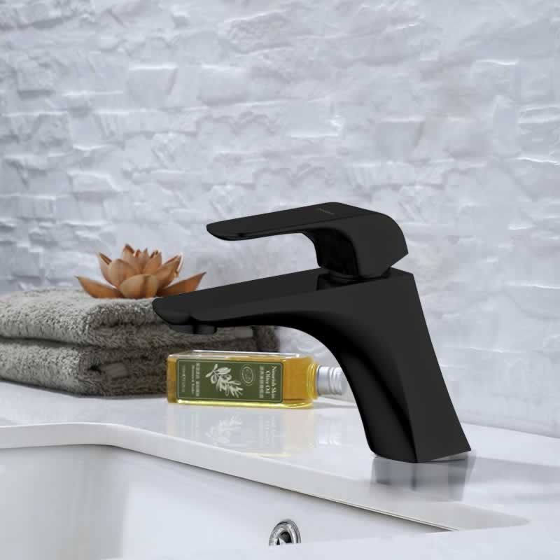 Single Handle Bathroom Faucet with Pop-Up Drain, Matte Black, 13201QT(MB)